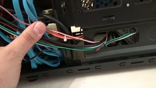 Обзор корпуса для системного блока ZALMAN Z1 ATX(144240) от магазина ОНЛАЙН ТРЕЙД смотреть онлайн