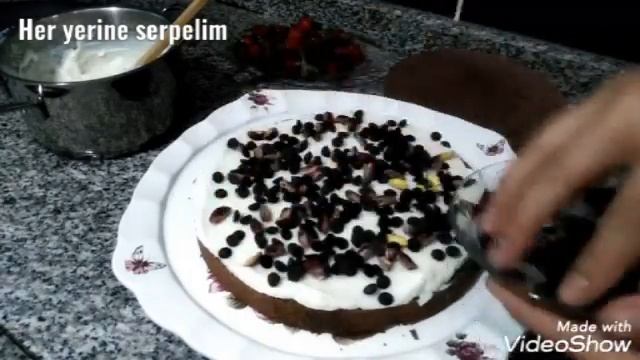FIRIN yok KALIP yok MİKSER yok BİR DİLİM ASLA YETMEZ. ?KOLAY PASTA ? NASIL YAPILIR. смотреть онлайн