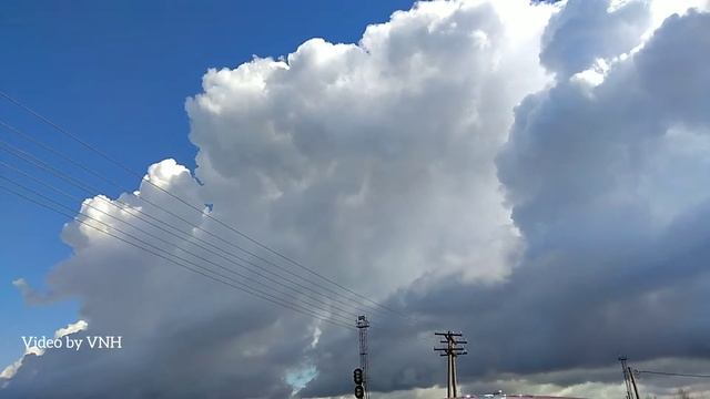 02/06/2019 Облака всегда разные. "Он покрывает небо облаками..." Пс. 146:8 смотреть онлайн