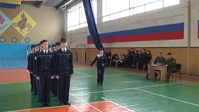 В рамках празднования 23 февраля прошел городской смотр строя и песни смотреть онлайн