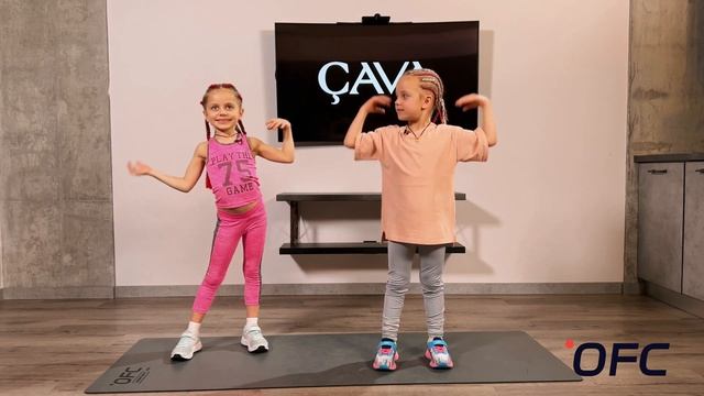 Зарядка для детей | Учимся с Варварой и Софией | Возраст 4-6 лет | KHOMYTSKYI PRO смотреть онлайн