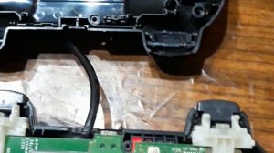 ЗАЛИПАЮТ КНОПКИ . Ремонт геймпад . джостика . SONY PS3. Ремонт Стиков.