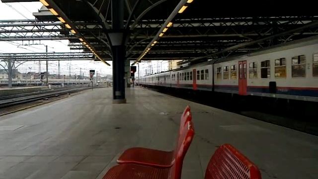 Gare du midi (Bruxelles) смотреть онлайн
