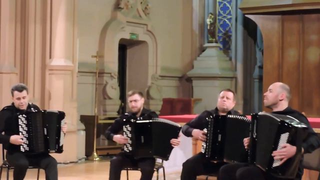 КВАРТЕТ БАЯНИСТОВ, V.SAMOFALOV - AVE MARIA, St. Nicholas Roman Catholic Cathedral, AKKO Quartet смотреть онлайн