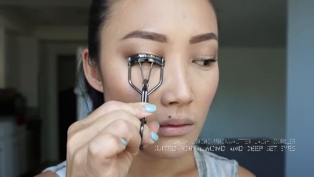 Tweezerman PROCURL LASH CURLER vs PROMASTER LASH CURLER DEMO смотреть онлайн