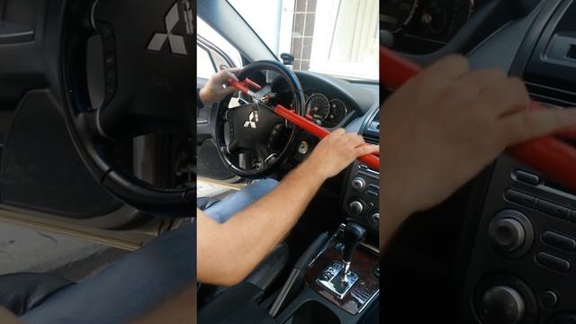 Механический блокиратор руля три в одном смотреть онлайн