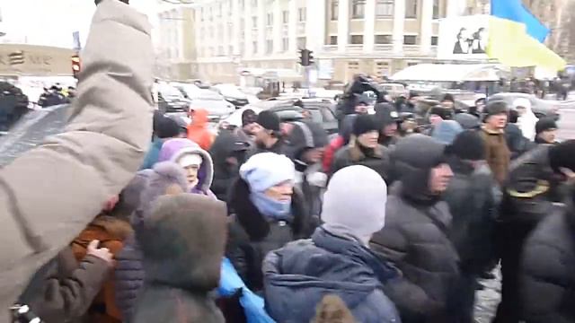 начало прихода титушек 22 января 2014г. Донецк смотреть онлайн