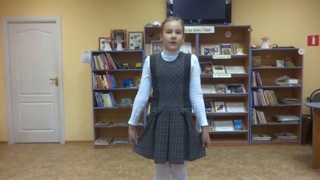 Страна читающая — Полина Валеева читает произведение "Лебедь, Рак и Щука" И. А. Крылова. смотреть онлайн