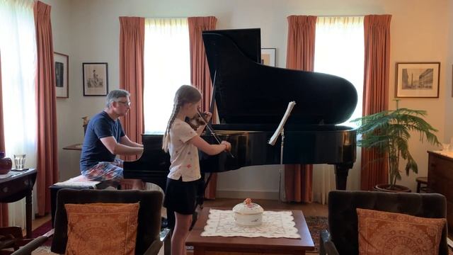 Cosima plays Mazurka by Natalia Baklanova смотреть онлайн