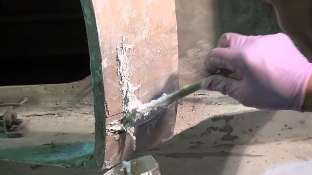 Переделка «Пеликана» в «Пеликан-М», Часть-6. Оклейка стеклотканью, эксперименты с гелькоутом. смотреть онлайн
