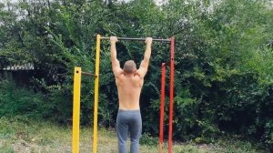 КАК ПОДТЯГИВАТЬСЯ НА ТУРНИКЕ? ОШИБКИ в подтягиваниях