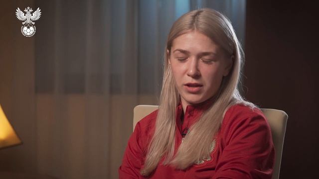 Юлия Бессолова: «В команде меня называют матерью» смотреть онлайн