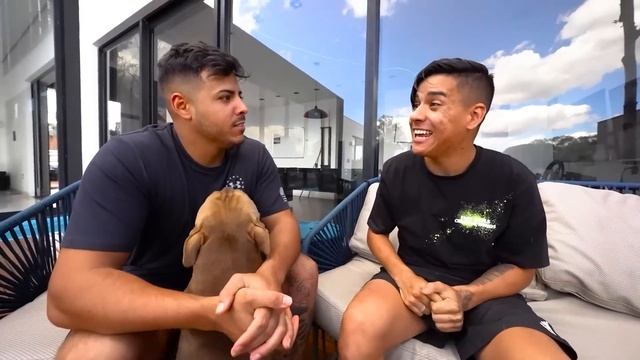 INTERROGANDO MEUS AMIGOS PARA DESCOBRIR QUEM ROUBOU MINHA FERRARI смотреть онлайн