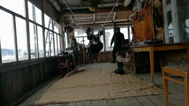 правИло!!! Сделал себе на даче, очень крутой тренажёр для тела смотреть онлайн