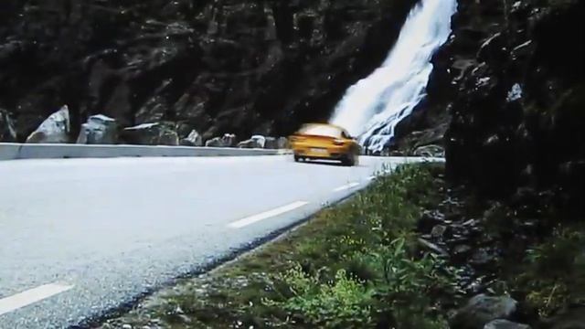 AutoSpies.com Unleashes The BEAST- 2010 Porsche 911 Turbo смотреть онлайн