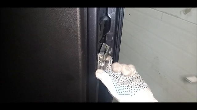 УБИРАЕМ СТУК ЗАДНЕЙ РАСПАШНОЙ ДВЕРИ УАЗ ПАТРИОТ смотреть онлайн
