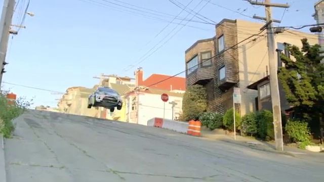 Кен Блок Ford Fiesta Сан Франциско смотреть онлайн