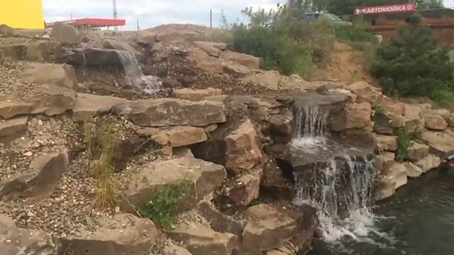 Искусственный водоем, горка, водопад. смотреть онлайн