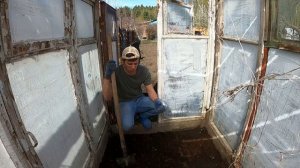 ПАРЕНЬ ИЗ УЗБЕКИСТАНА ВПЕРВЫЕ УВИДЕЛ ЛЕБЕДЕЙ В ЖИВУЮ