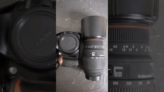 Продаю свій фотоапарат нікон та об'єктив сігма. Мій вайбер 0637725300