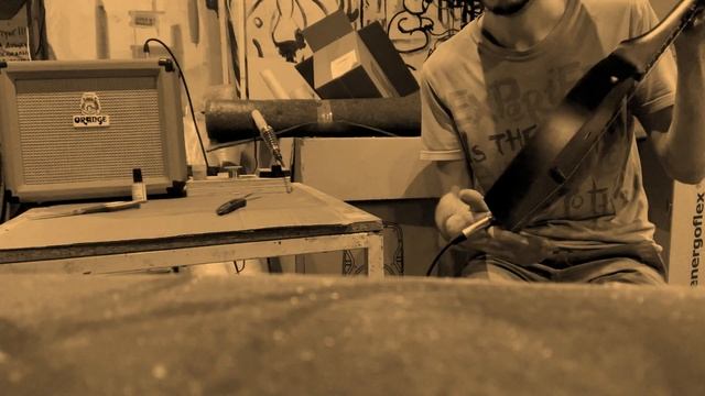 A 19 Century Balalaika Балалайка нетреугольная