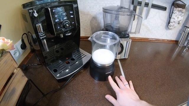 Капучинатор Kitfort КТ-712. Обзор от реального владельца. смотреть онлайн