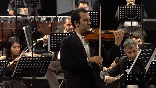 "Well Tempered Chanson" (violin version) performed by Haik Kazazian/Dmitry Yablonsky смотреть онлайн
