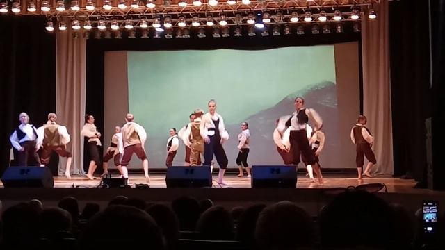 на корабле. Детская хореографическая школа город Пинск Беларусь смотреть онлайн