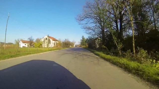 Mercedes 124 driving around смотреть онлайн