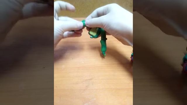 слепил фонтом фредди из фнаф 3/ классная лепка смотреть онлайн