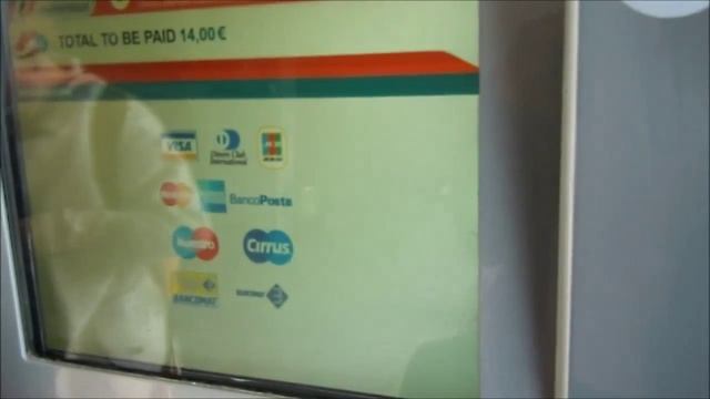 Buying ticket from termini train station to fiumicino airport Rome Italy смотреть онлайн