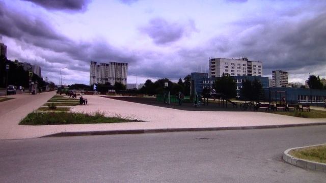 где погулять на Ореховом бульваре смотреть онлайн