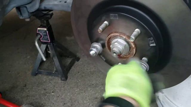 Como cambiar frenos delanteros de Mitsubishi Outlander 2014 смотреть онлайн