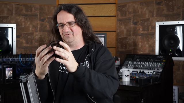 Focusrite 18i20 Winner and Unboxing Roswell Delphos | SpectreSoundStudios смотреть онлайн