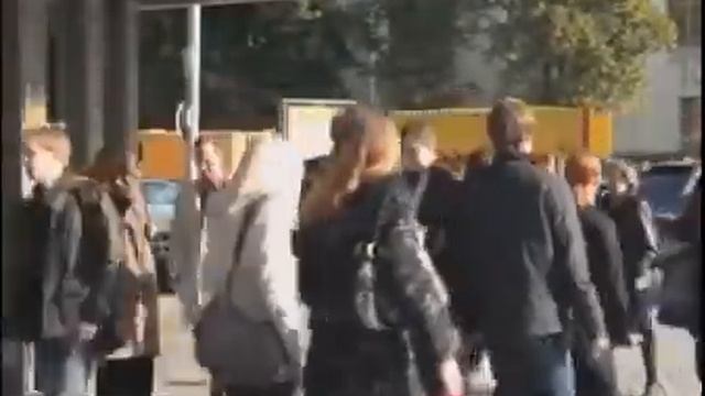 Умершие доктора не лгут Доктор Уоллок . смотреть онлайн