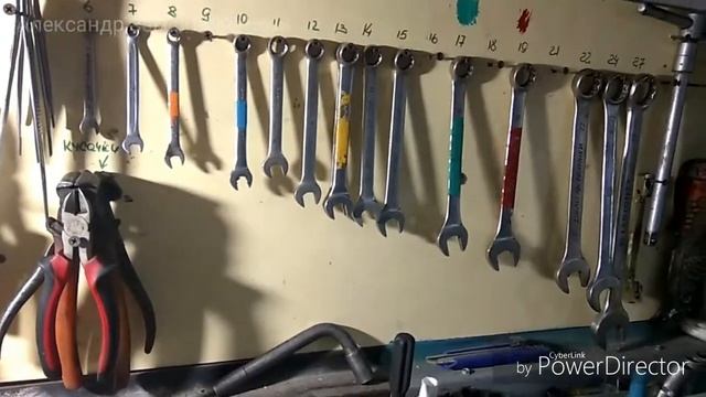 Совет в гараж по ключам и головкам (лайфхак). Разноцветные гаечные ключи и головки. смотреть онлайн