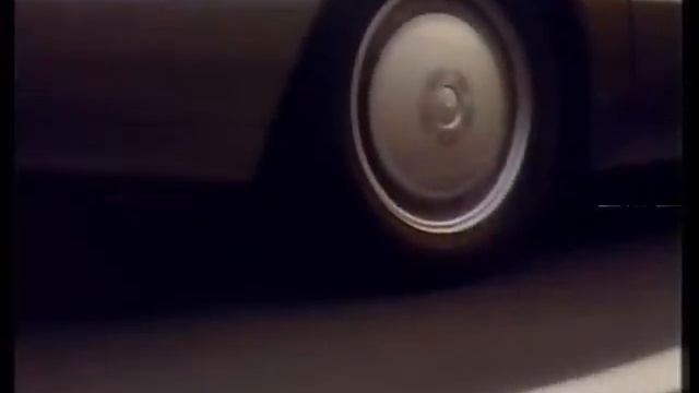 Mercedes Benz 1990 Commercial смотреть онлайн