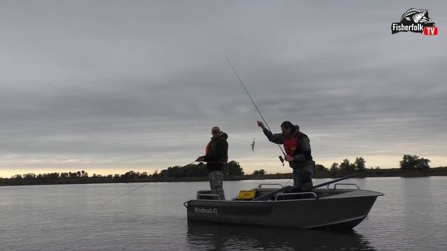 Рыбалка на реке Бузан, база Верхнелебяжье. смотреть онлайн