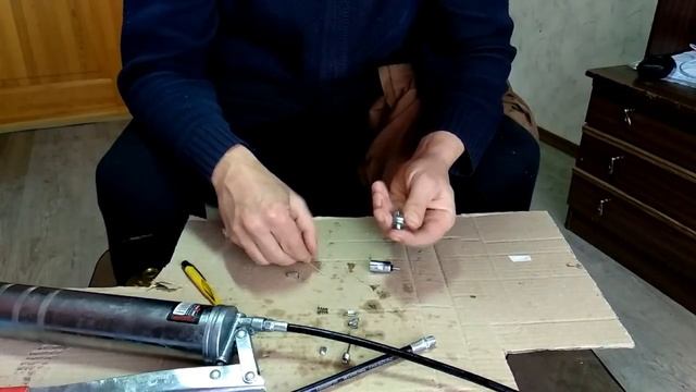 Смазка шприцевание подвески снегоходов и не только... смотреть онлайн