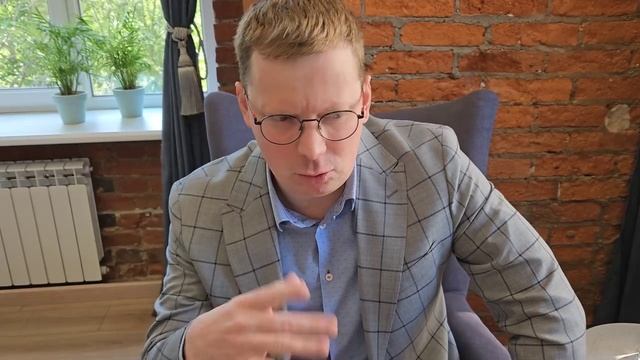 Мужчина купается в женском внимании / позитивное письмо смотреть онлайн