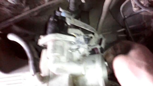 Чистка дроссельной заслонки смотреть онлайн