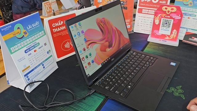 Review Dell Latitude 7390 2 in 1 | xoay gập 360° 13.3 inch Full HD IPS giao khách hàng ở Cần Thơ смотреть онлайн