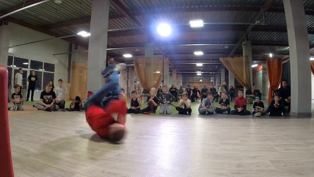 bboy Tisa смотреть онлайн