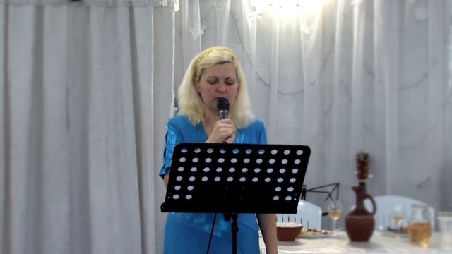 стих. «Я иногда живу как будто в двух мирах…» смотреть онлайн