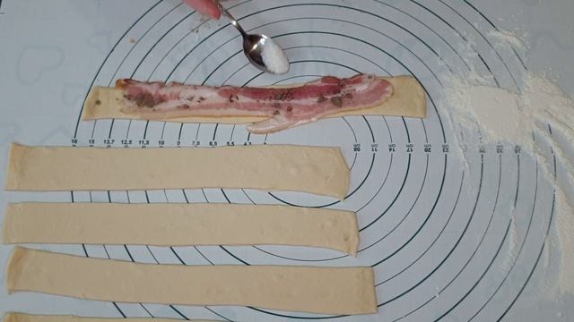 Так просто!!!! Идеальная ЗАКУСКА!!! СПИРАЛЬКИ С БЕКОНОМ!!!