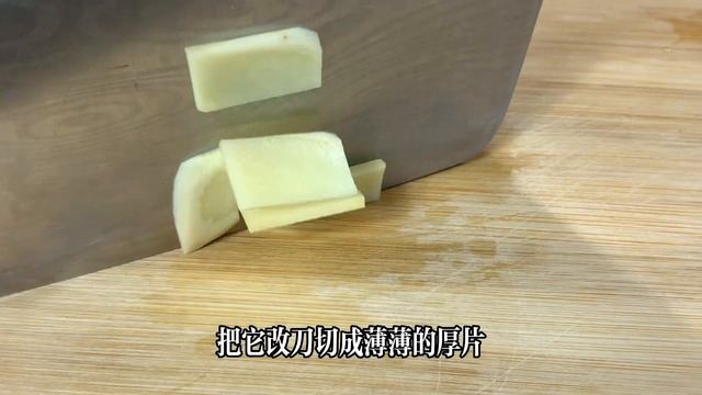 廣東燉湯好喝有訣竅，教你一招，湯色清澈不油膩，營養豐富又好喝【天天相見廚房阿鵬哥】#燉湯料理，#燉湯食譜，#蟲草花燉湯食譜，#蟲草花燉排骨湯，蟲草花燉排骨做法，Pork Rib Soup Recip