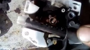 Ремонт передних ремней безопасности с патронами на сантафе