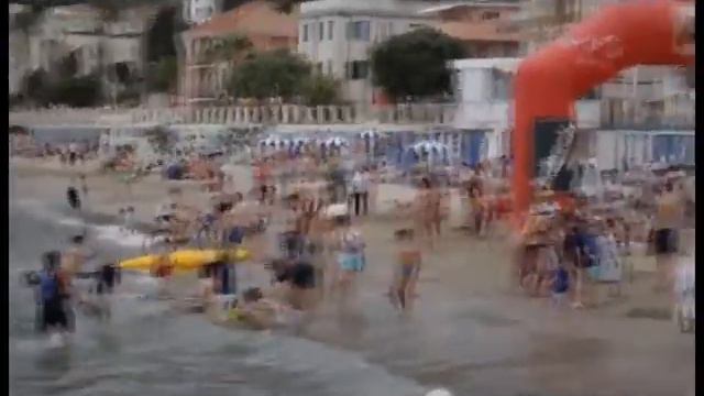 SABATO 27 APRILE A LAIGUEGLIA TORNA “SCI ON THE BEACH” смотреть онлайн