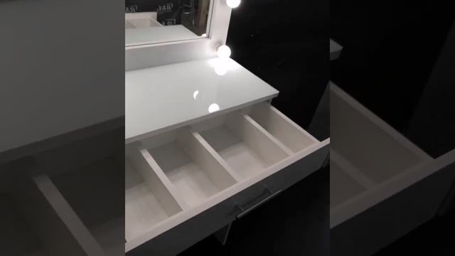 Гримерный столик #BM650KW от @rlbeauty.zerkalo смотреть онлайн