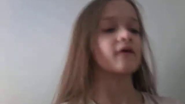 Я знаю как зовут кошку из тёмного племени её зовут Грамавая клубника 😮😮😮🍓🍓🍓 смотреть онлайн